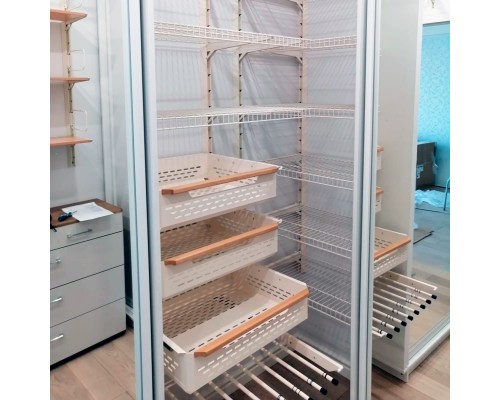 Стеллаж металлический в прачечную с перфорированными полками